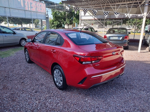 Imagen 7 de 8 de Kia Rio 2021 1.6 L Sedan Mt