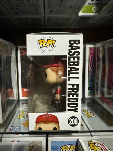 Funko Pop 208 Baseball Freddy Wondercon (Usado)