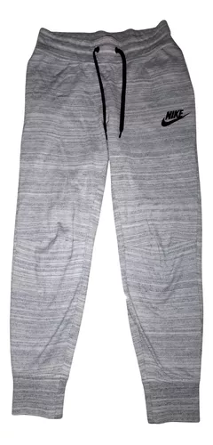 baños paquete Metro Jogging Chupin Nike Mujer | MercadoLibre 📦