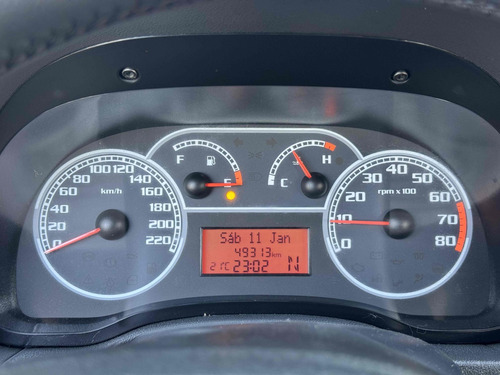 Fiat Palio 1.6 MPI ESSENCE 16V FLEX 4P AUTOMÁTICO