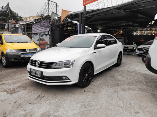 Volkswagen Jetta 1.4 Tsi Comfortline 4p