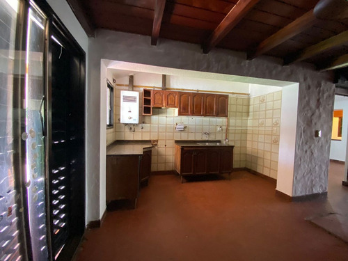 Se Vende Excelente Propiedad Centrica