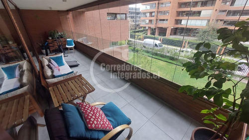 Departamento En Venta De 3 Dorm. En Vitacura