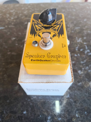 Earthquaker Devices Speaker Cranker V1 Não Special Na Caixa Amarelo (Usado)