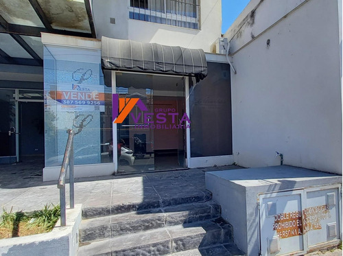Imagen 1 de 13 de Las Heras 1400-local Comercial-venta