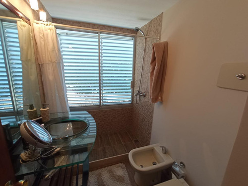 Imagen 29 de 30 de Venta Apartamento 3 Dormitorios En Suite Mas Dependencia Vista Al Mar Punta Del Este