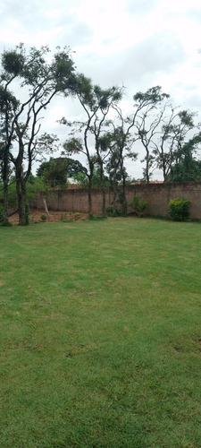 Casa Chácara 2 Dormitórios (1 Suite)