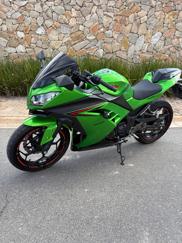 Kawasaki Ninja 300