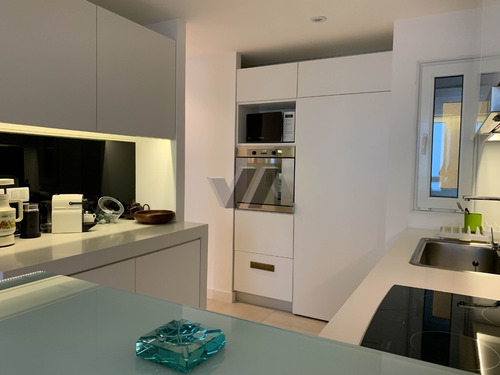 Impecable Departamento De 3 Amb. Vista Mar. Playa Grande.