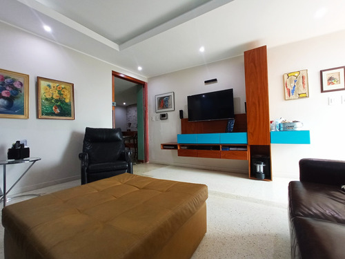 Imagen 5 de 20 de Vendo Casa 300mts2 4h/6b/2pe El Cafetal