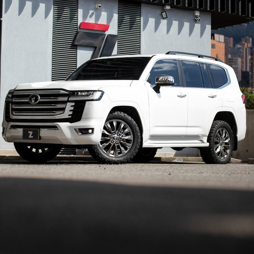 Imagen 4 de 17 de Toyota Land Cruiser Lc300 Zx 3.4