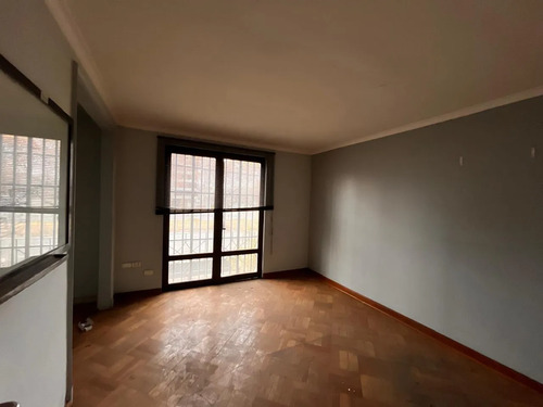 Casa Comercial En Esquina Estrategica