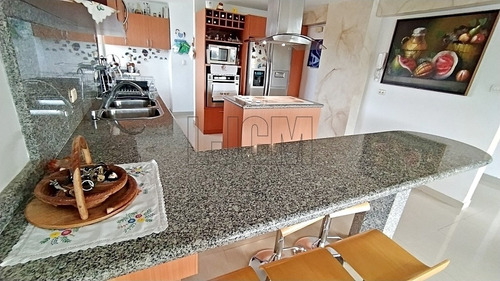 Imagen 13 de 30 de Vendo Ph 254mts2 3h+s/3.5b+s/2pe Los Naranjos 8338