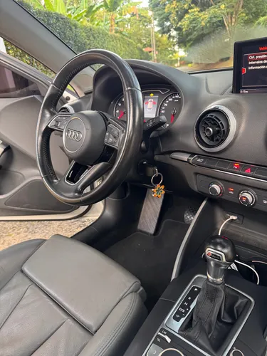 Audi A3 1.2 Attraction Sline