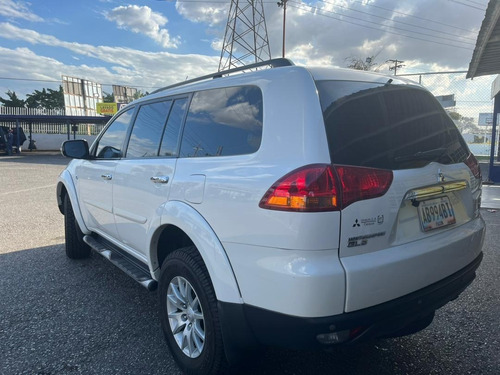 Imagen 7 de 16 de Mitsubishi Montero