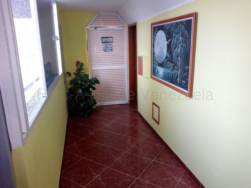 Apartamento En Venta Caribe #24-24068 Johana Blanco