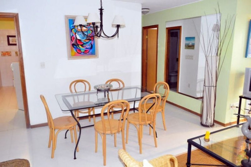 Venta De Apartamento De 2 Dormitorios Playa Brava