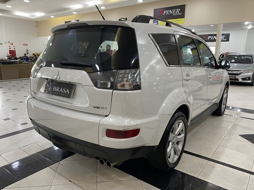 Imagem 2 de 15 de Mitsubishi Outlander 3.0 Gt 4x4 V6 26v Gasolina 4p Aut.