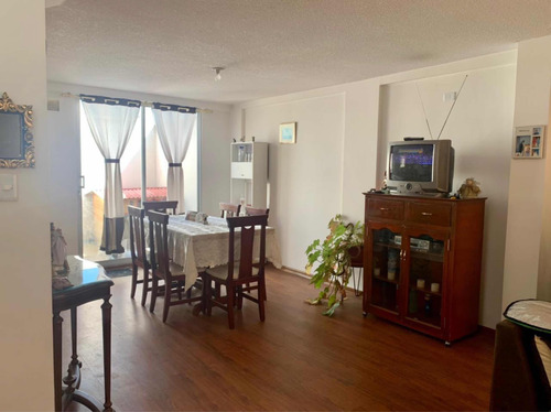Casa En Venta De Oportunidad En Calderón