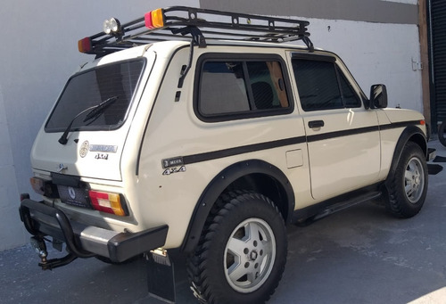 Lada Niva (( 1991 )) 4x4