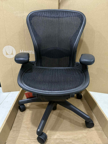 Cadeira Herman Miller Aeron B Clássica Completa + Nf Grafite Nalha (Usado)