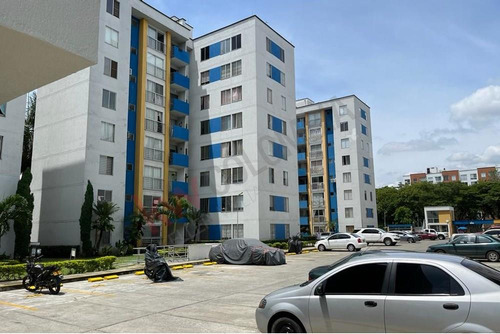 Vendo Apartamento En Primer Piso Con Jardin, En El Barrio Caney, Cali Colombia