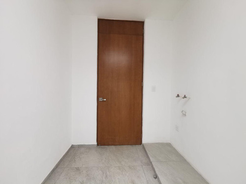 Residencia En Renta En Mérida, Privada Kinish Cholul.