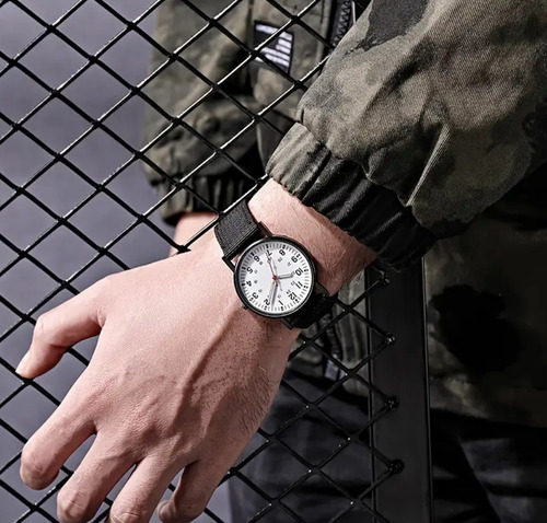 Reloj Deportivo Luminoso Casual Hombres Correa De Nylon.