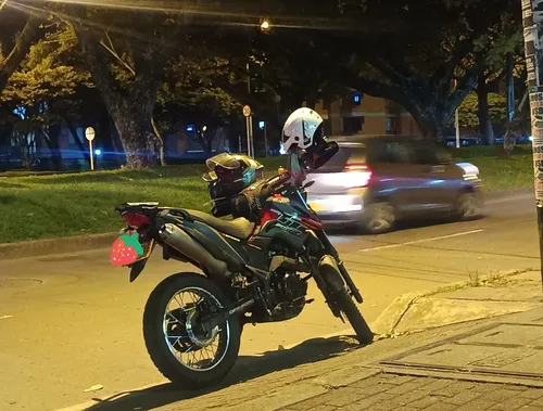 Ttr 200 Rojo Gris, Frenos De Disco