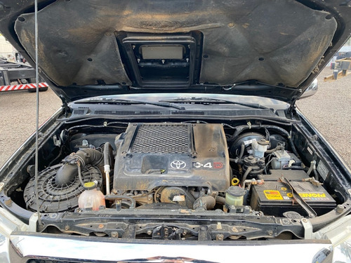 Imagem 10 de 10 de Toyota Hilux Cd 3.0 Srv 4x4 Diesel Manual 2010 - Linda!