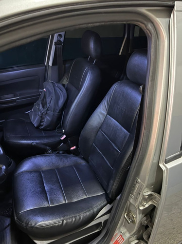 Imagen 8 de 10 de Ford Fiesta