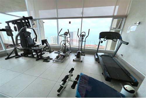 Ultra Rebajado, Amplio Con Increíble Vista