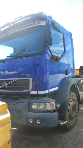 Camión Balancín Marca Volvo