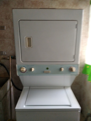 Lavadora/secadora Tipo Morocha Marca Electrolux, Usada 