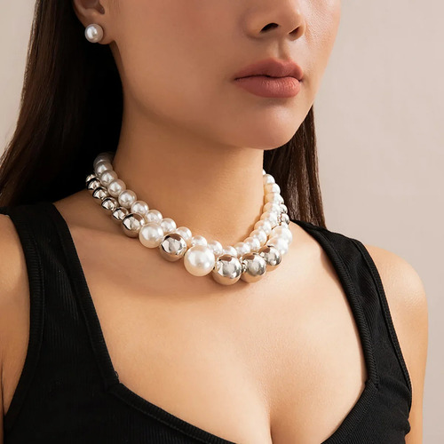 Gargantilla Corta A La Moda Con Perlas Grandes