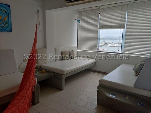 Imagen 4 de 12 de Leida Falcon Rentahouse Vende Apartamento En Tucacas Falcon 22-28401 Lf