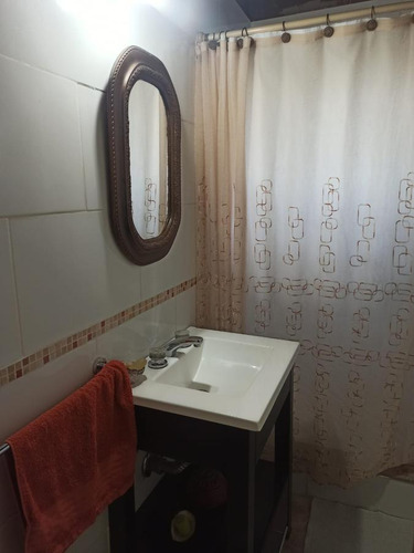 Venta Villa Sarmiento Ph Tipo Casa 5 Amb. En Dos Plantas- Sin Expensas - Terraza