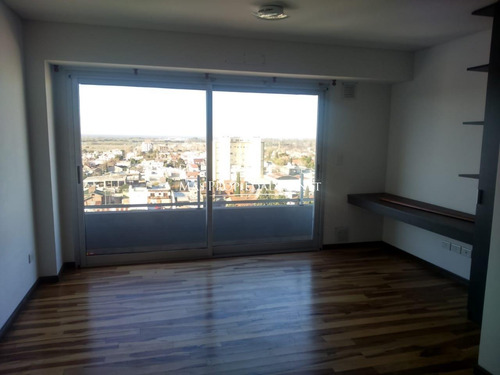 Imagen 2 de 9 de Departamento Monoambiente En Venta Berazategui
