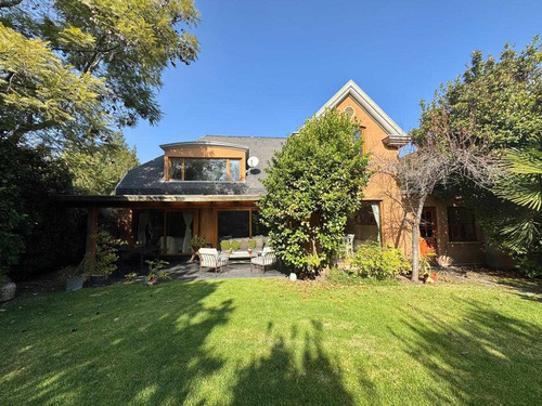 Espectacular Casa En Lo Barnechea (101647)