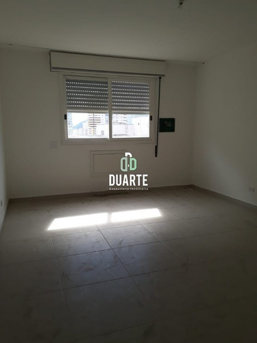 Imagem 11 de 12 de Apartamento - Ap01208 - 34048104