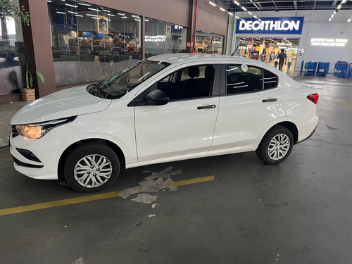 Fiat Cronos 1.0 Flex 4p