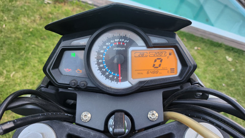 Benelli Tnt 300 - 2017 - 6500km