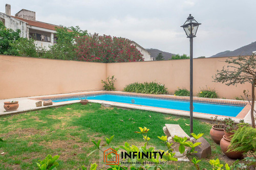 Casa En Venta En Tres Cerritos