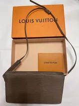 JKA Group - Mochila pechera LOUIS VUITTON para hombre