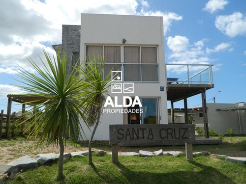Imagen 1 de 24 de Casa Punta Negra Piriápolis 2 Dorms Venta Ca200762
