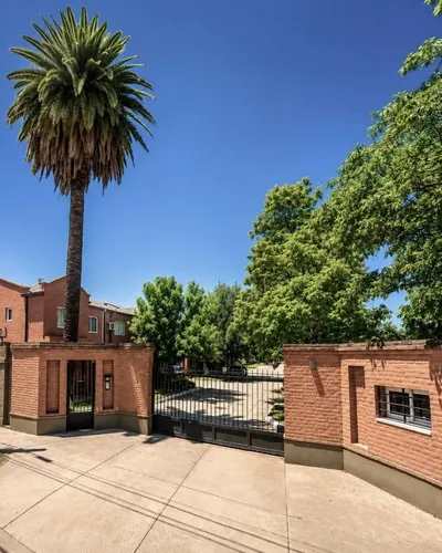 Dúplex En Venta - Lamadrid 2044, Complejo Pirámides. - foto 1