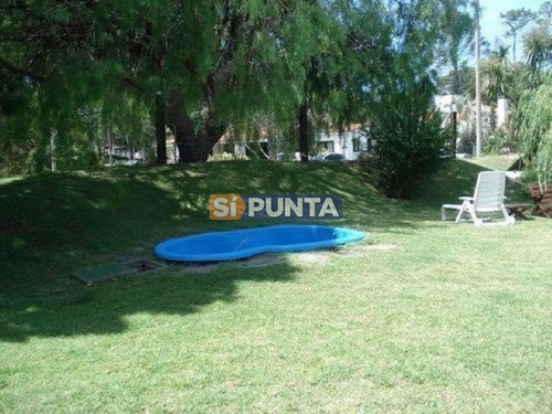 Imagen 5 de 11 de Casa En Alquiler - Mansa