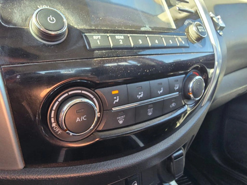 Nissan NP300 DC 4x4 2.3TDI XE