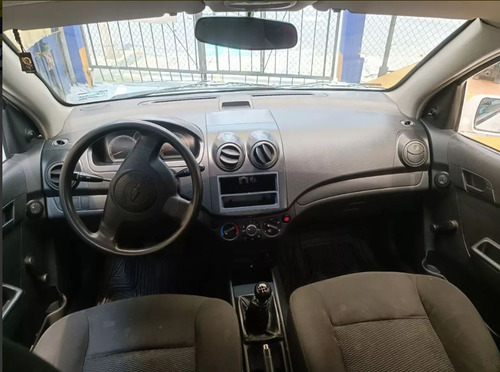 Chevrolet Aveo 1.6 Ls Aa Radio Nuevo Mt