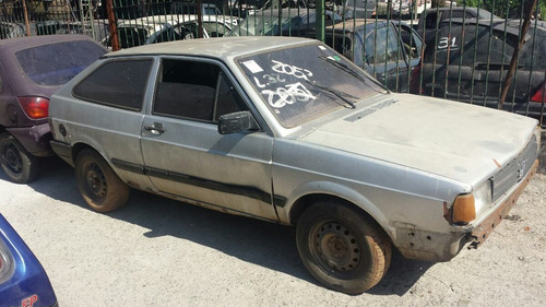 Imagem 4 de 14 de Sucata Gol Quadrado Desmanche Motor Cambio Peças Lataria